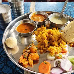 Shree Guru Sandipani Restaurant