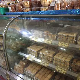 Shree Naresh Bakery