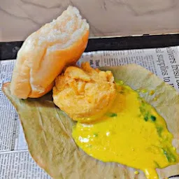 Gajanan Vada Pav (Jambli Naka)