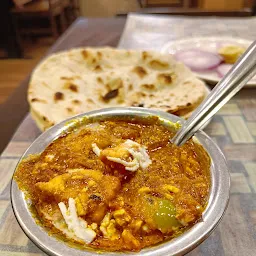 Shree Raj Khodiyar Restaurant