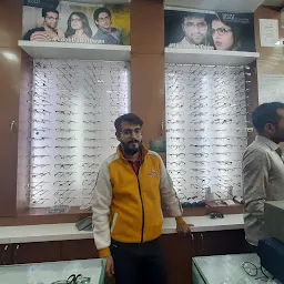 Shree Rajeshwar Opticals