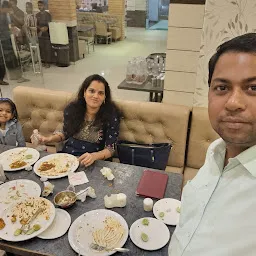 Shree Santosh Family Dhaba Madinaguda