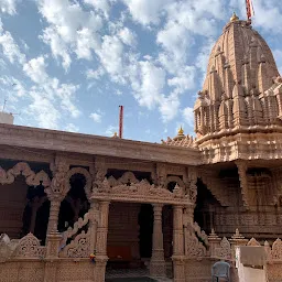 Shree Sheetalnath Jain Shwetambar Mandir