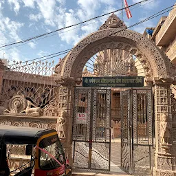 Shree Sheetalnath Jain Shwetambar Mandir