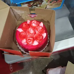 Shree Thakur Ji Cake And Icecream Parlour