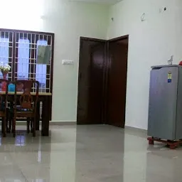 Shreenithi Ladies Hostel