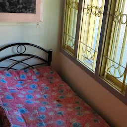 Shreenithi Ladies Hostel