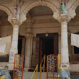 Shri Adinath (Shetrunjaya like) Shwetambar Jain Tirth