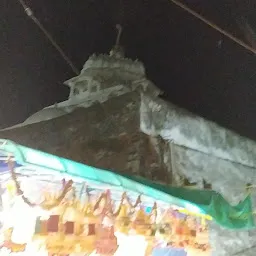 Shri Adinath Shewatambar Jain Mandir, Diwada, Mount Abu(1000 years old)