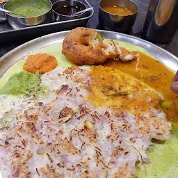 Shri Bhavans Vegetarian Restaurant