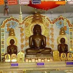 Shri Chandrprabh Digamber Jain Mandir