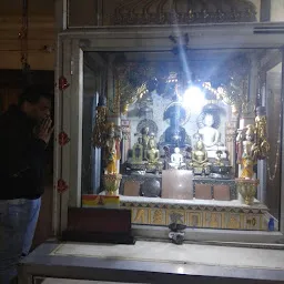 shri digambar jain temple, lal kurti