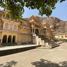 Shri Galta Peeth, Galav Ashram Jaipur