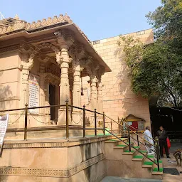 Shri Jain Shwetamber Nakoda Parasvanth Tirth