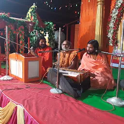 Shri Janardan Swami Ashram Shri Shivgiriji Maharaj - Hindu temple ...