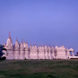 Shri Lakshmivallabh Parshwanath Jain Tirth, Bhinmal