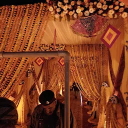 Shri Laxmi Phool bhandar