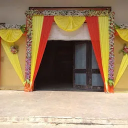 Shri Laxmi Phool bhandar