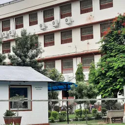 Shri Mahaveer College