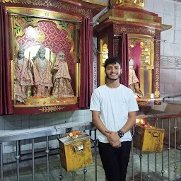 Shri Mankameshwar Mandir