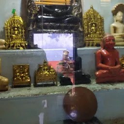 Shri Parashwanath Digambar Jain Temple