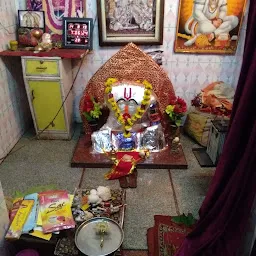 Shri Purna Chamatkari Veer Hanuman Mandir