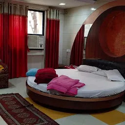 Hotel Shri Ram Krishna Baag, Indore - Pure Veg