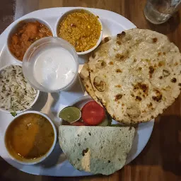 Shri Ram Restaurant