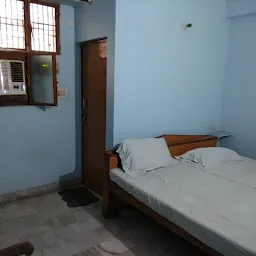 Shri Ratan Guest House