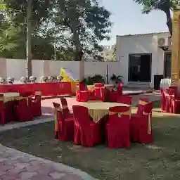 Shri Garden Restaurant