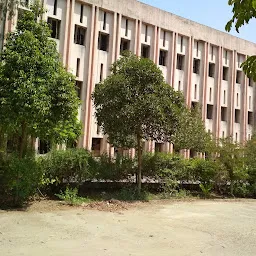 Shri Sahjanand Arts & Comm College