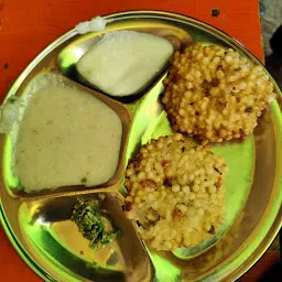 Shri Shabudana Vada Fresh Juice Center