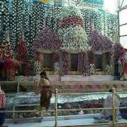 Shri Shantrunjay MahaTirth Taleti Derasar