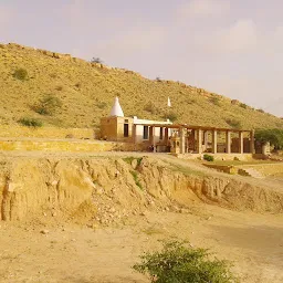 Shri Shivdan Puri Ji Maharaj Ji Ka Mandir