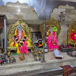 Shri Siddhivinayak Navtarun Mitra Mandal