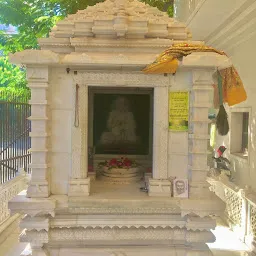 Shri Vijay Suryodayasurishwarji Guru Smruti Tirth
