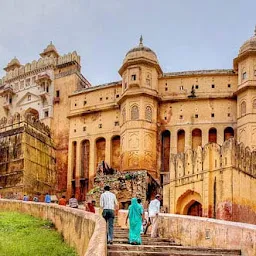 Shubham India Tours (taxi service in Jaipur)