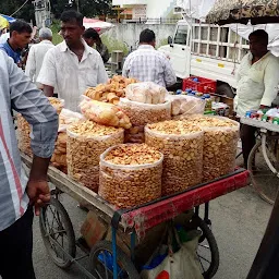 Shukrawari Bazaar