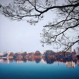 Shukrawari Lake