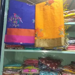 Shyam Vatika, Ladies Garments