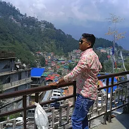 Siliguri to Gangtok Taxi & Darjeeling to Gangtok Taxi Stand