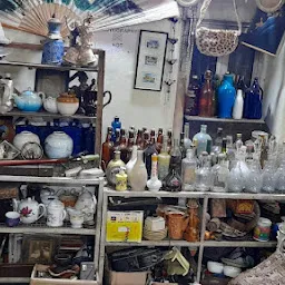 Silkyworld Antiques