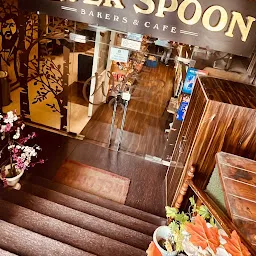 Silver Spoon Bakers and Cafe (Aishbagh)