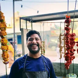 Singh Saab Food Corner, Patel Chowk, SGM Nagar