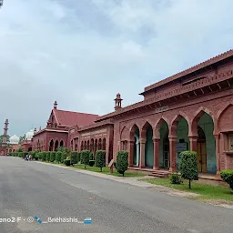 Sir Syed Hall(South) Canteen