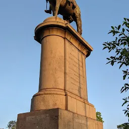 Sir Thomas Munro Statue