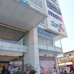 Six Shopping Mall