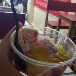 S k Faluda Kulfi