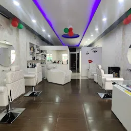 SKM SALON - Best Ladies Salon, Makeup Artist, Hair Artist, Nail Artist