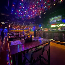 Skyhouse Bar & Cafe